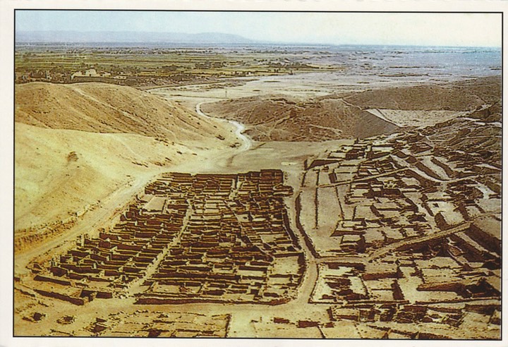 PC_Egypt-DEl-Medina01